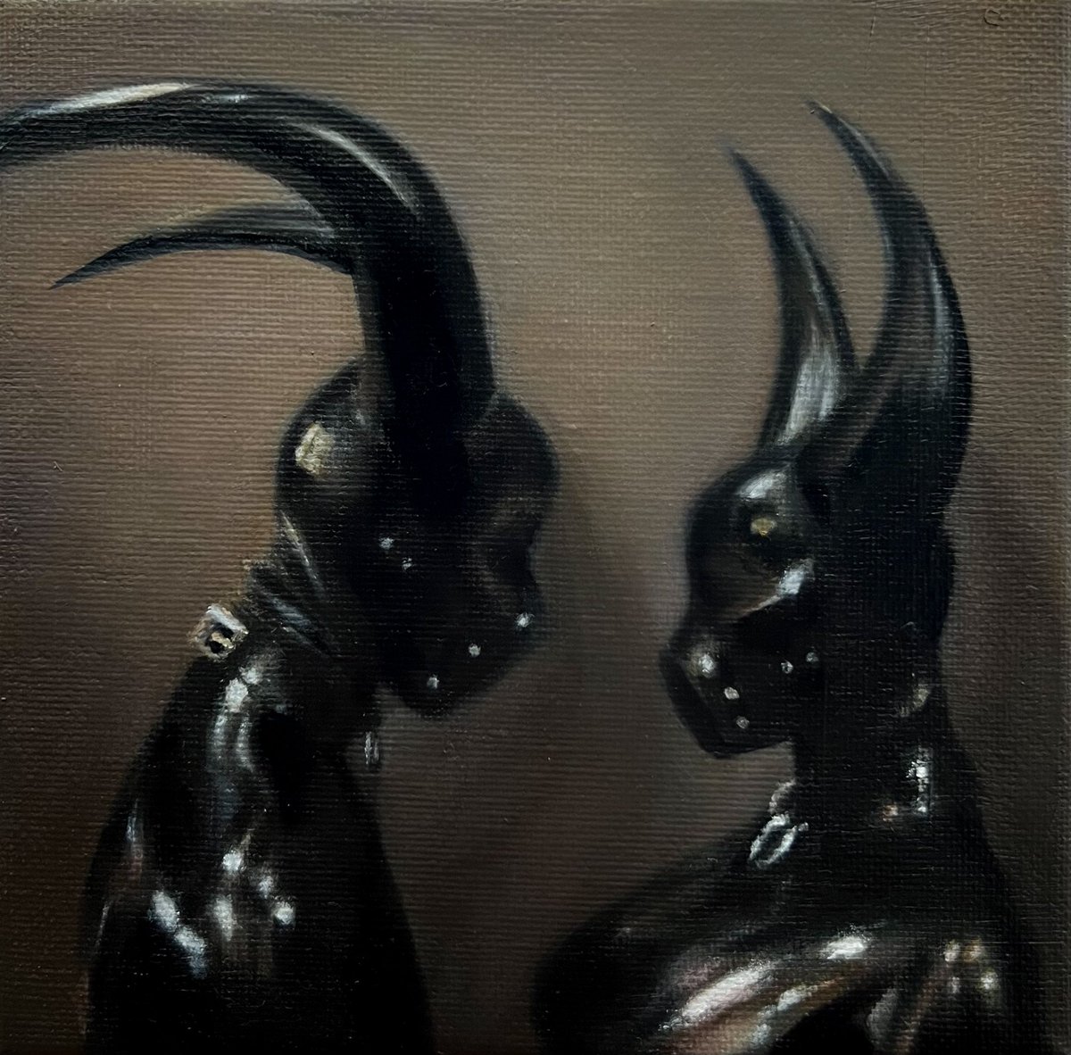 MartinaIsho's tweet image. Bond