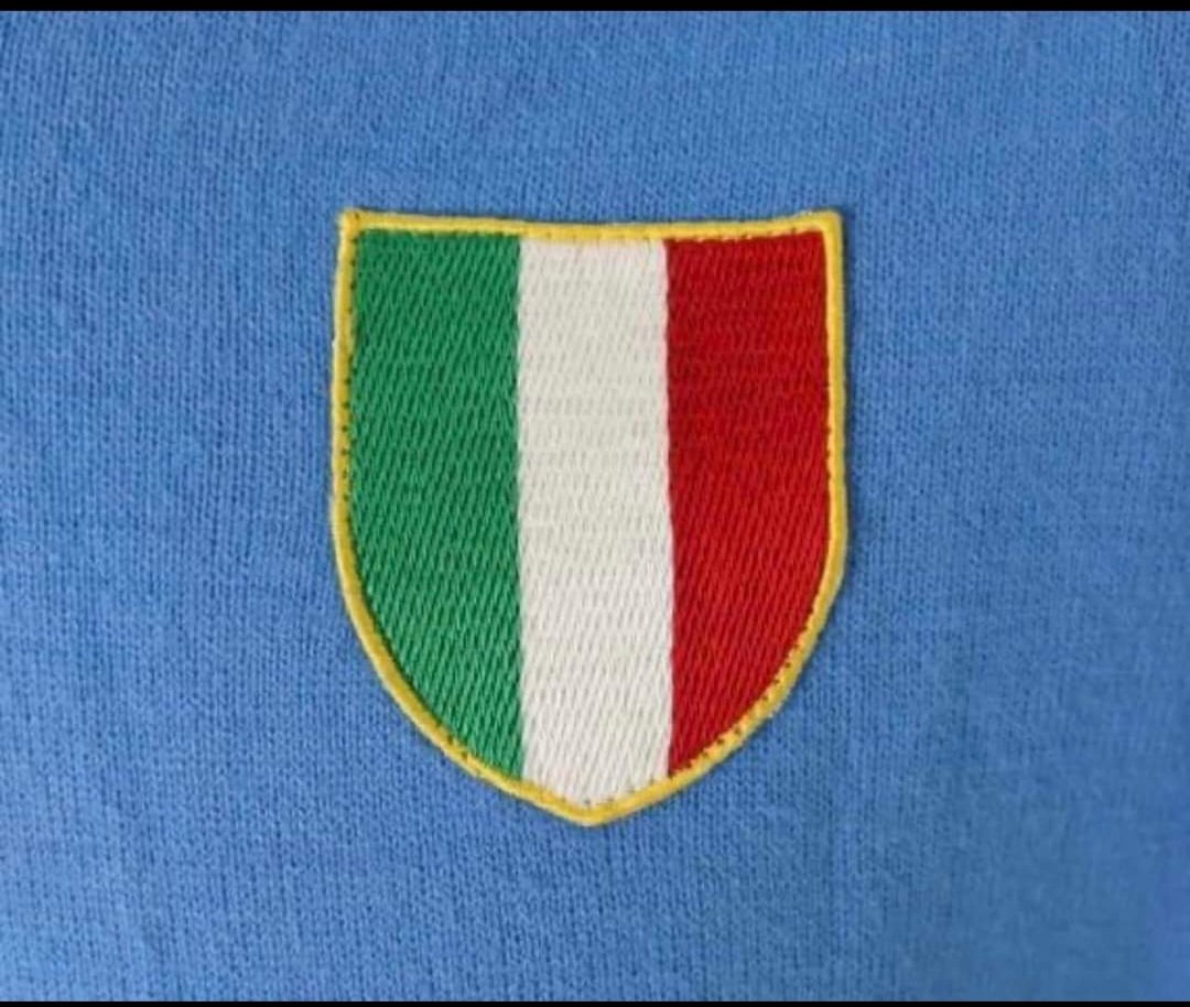 LRstar100's tweet photo. @sscnapoli 💙 https://t.co/rqwK624NDb