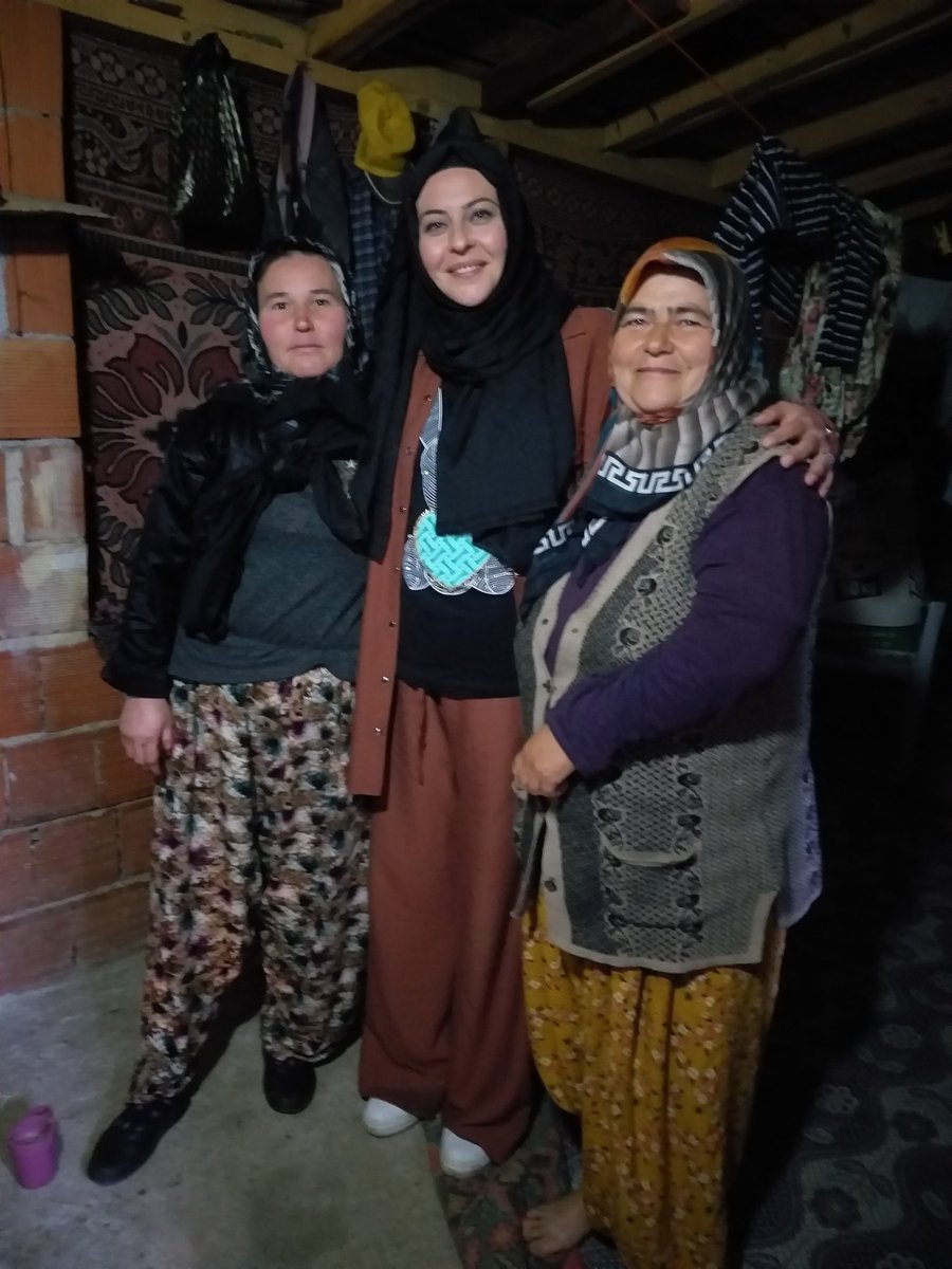 akkadinhavran10's tweet photo. 📍Bu akşam köy ziyaretlerimizde Kocaseyit ve Halılar   Mahallelerimizi ziyaret edip vatandaşlarımızla sohbet ettik.
Misafirperverliklerinden dolayı mahalle sakinlerimizin hepsine ayrı ayrı teşekkür ederiz. 
@RTErdogan
@AKKADINGM @MeralCngz @Kamilevardar https://t.co/zMvLifb9DD