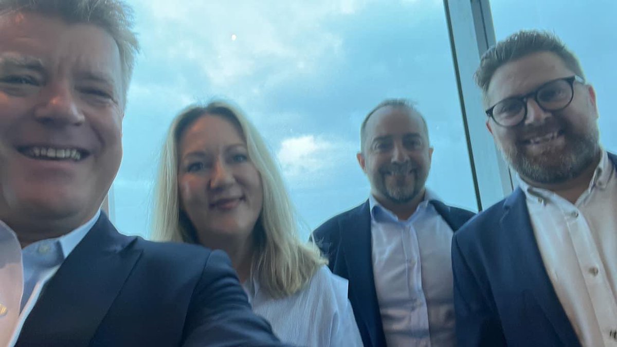 J Trevor Hughes (@jtrevorhughes) on Twitter photo Canadian, Irish, Italian and Kiwi #privacy leaders hanging out in Auckland. The global reach and camaraderie of our profession is a special thing indeed. <a href="/PrivacyPros/">privacypros</a> Canadian, Irish, Italian and Kiwi #privacy leaders hanging out in Auckland. The global reach and camaraderie of our profession is a special thing indeed. <a href="/PrivacyPros/">privacypros</a>