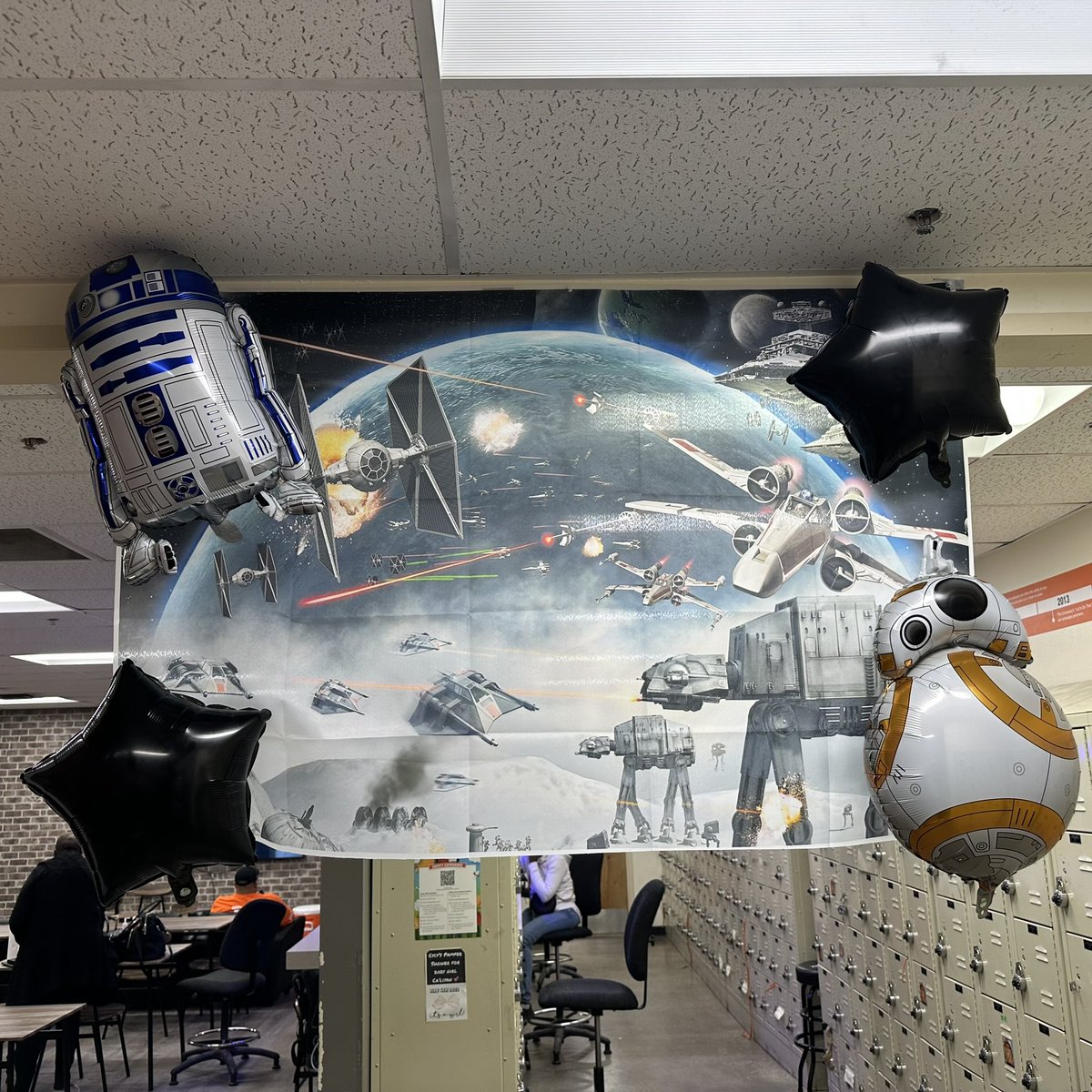 South Loop Chicago tweet media