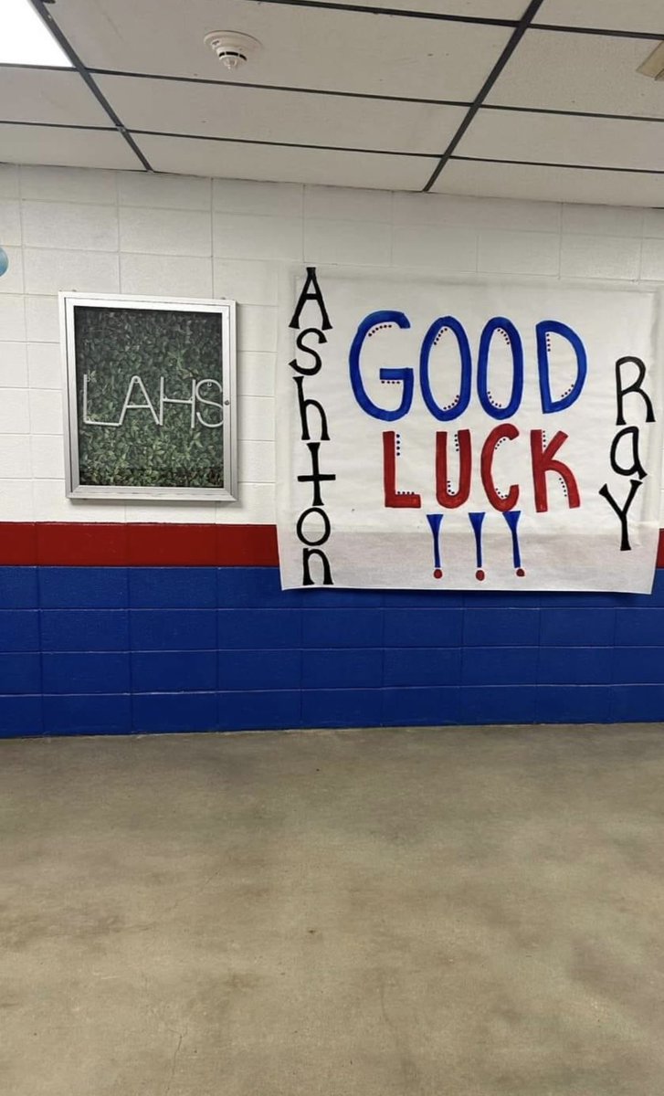 LATigers_'s tweet photo. We have 2 Tigers that are State Bound for Track. Good Luck Ashton Davis &amp; Ray Levi. 🐅 https://t.co/FaQJxUF8ol