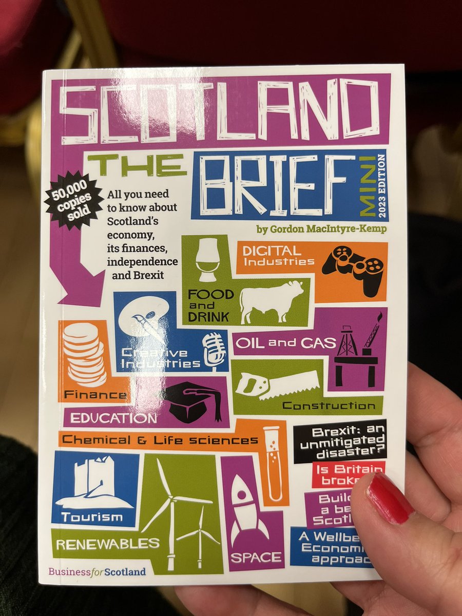 Just a wonderfully positive @EastwoodSNP SNP meeting tonight with Gordon McIntyre-Kemp of @believeinscot.  Lots to discuss around the importance of a well-being economy and how independence is the route to a better, fairer, wealthier, healthier, happier Scotland 🏴󠁧󠁢󠁳󠁣󠁴󠁿