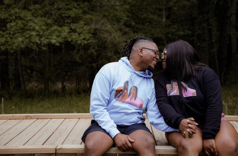 weareinessence's tweet photo. We always love customer content and this couple photoshoot right here blew us away!!! 🥹😍 https://t.co/0XdEdQ8yNi