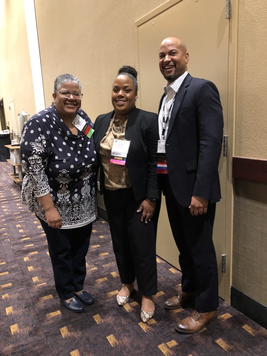 Scenes from speaking at today’s ED Directors’ Forum about incorporating #DEI initiatives into recruitment, education, &amp; operations in the #emergencydepartment <a href="/Pacep4Em/">PACEP</a> with @emedpd and <a href="/ronhall1111/">Ron Hall</a>