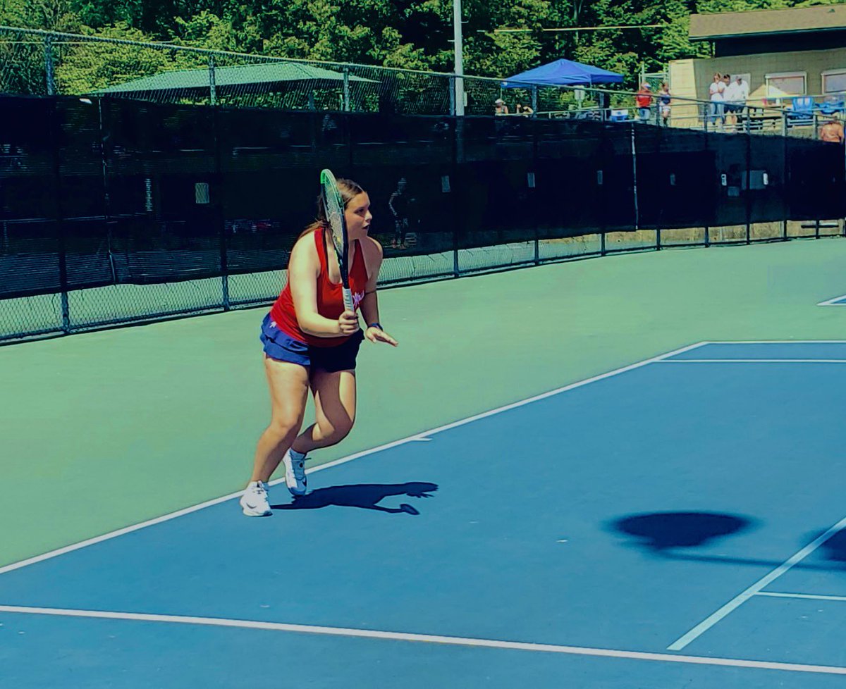 Ella Wolfe advanced to the Semifinals of the Girls Singles tournament with a 6-1, 7-6 win over Anderson County!