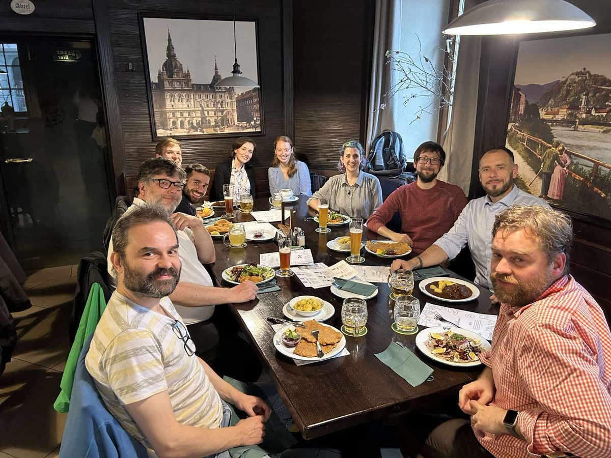 FalcaroG's tweet photo. Very inspiring presentations on nano-porous metals and #MOFs for biomedical applications at our @TUGraz PhD event! Thank you Prof Weissmüller and Prof @Gassensmith!... and many thanks to the PhD students for the perfect organization and exciting presentations! https://t.co/jJnLi8ea5L