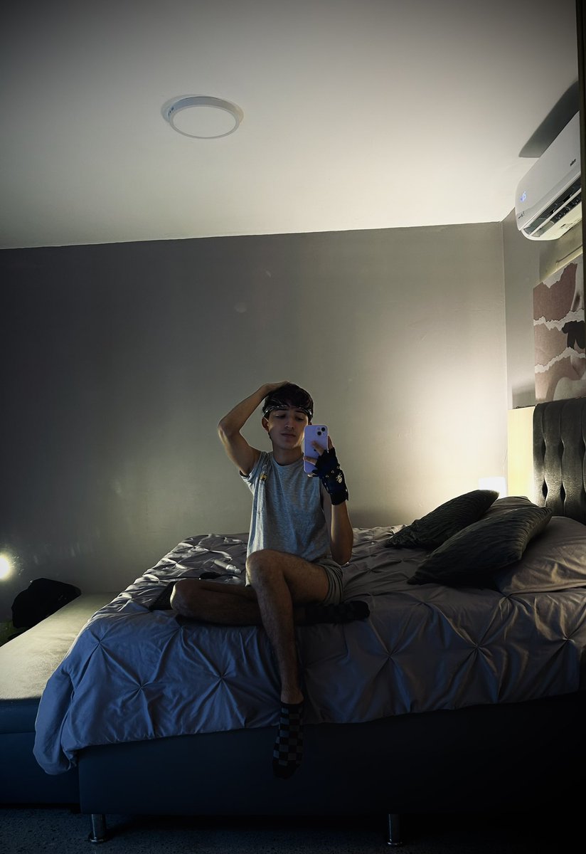 bjalexo_'s tweet photo. Would you like to enjoy a pleasant time?
@stripchat17
#stipchat #stripchatlive
https://t.co/WWmTMabpgG https://t.co/whSEbDPcZX