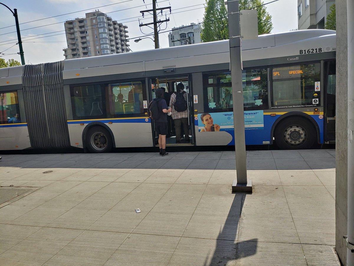Stephen A. Braverman on Twitter "Crazy long line for the bus bridge at