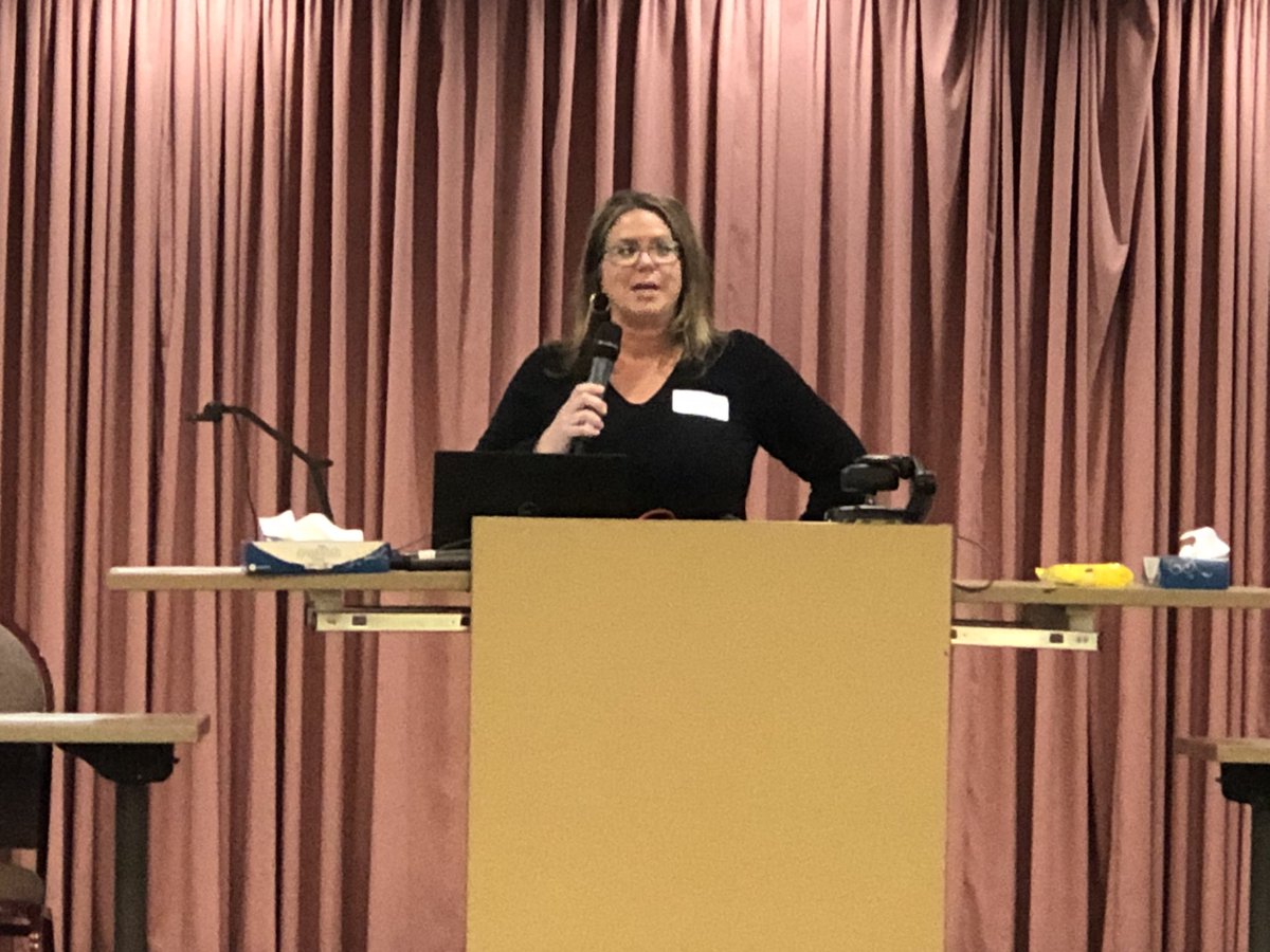 drjennparker's tweet photo. @tcconley29 introduces #MacombMADE 2-year graduate @BargMakesItTech from @VanDykeSchools - thanks for your support @SuperBognar https://t.co/lMo2upLh3W