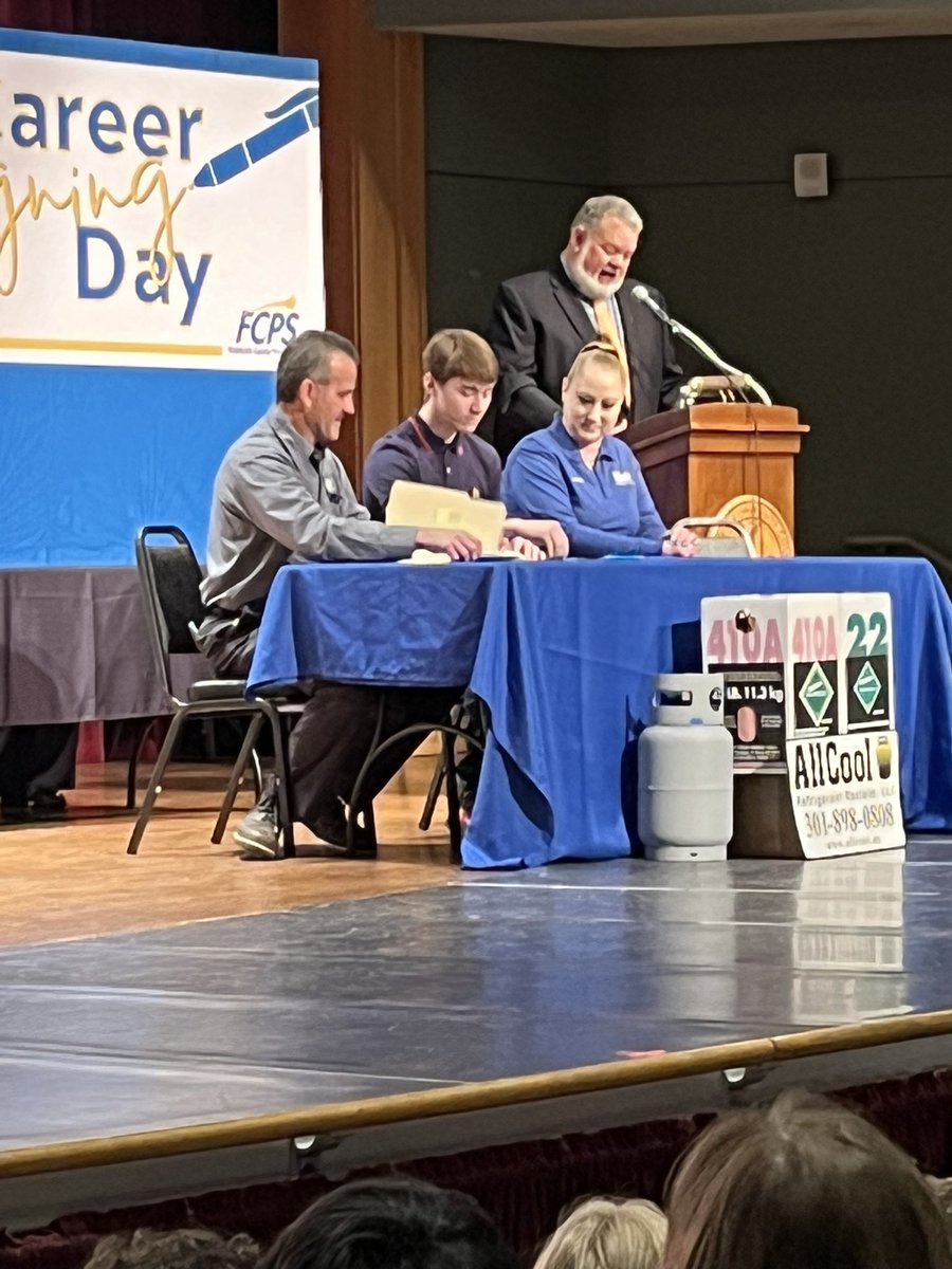 MrsJorgensen_'s tweet photo. Thank you to everyone who participated in signing day today! A special congratulations to senior, Aiden Marcelino who signed with Fitzgerald to continue his work in the mechanic field! Super proud! #FCPSCTE @EBokinskyCTEWBL @LisaSmithFCPS https://t.co/mP3RaRWwUj