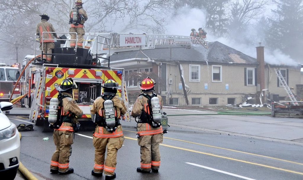 Happy #InternationalFirefighterDay .We’d like to honour our past and present members who selflessly put their lives on the line to protect the #Hamilton community everyday. Thank you for all that you do.

📷:sw_ontario_emergency_photos

#service #community #firefighters #ontario
