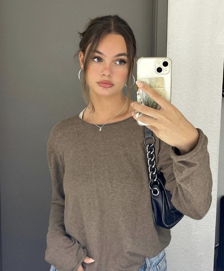 cassie ୨୧ (@cassieweasiey) on Twitter photo 