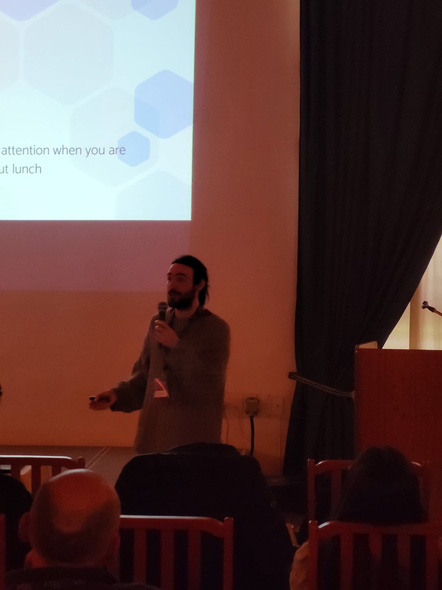 NMRLabCordoba's tweet image. &quot;SENSORES CUÁNTICOS PARA MEDIR ESTADOS FUERA DE EQUILIBRIO&quot; con Martin Kuffer #VTARM #NMR #SpinDynamics #Conference