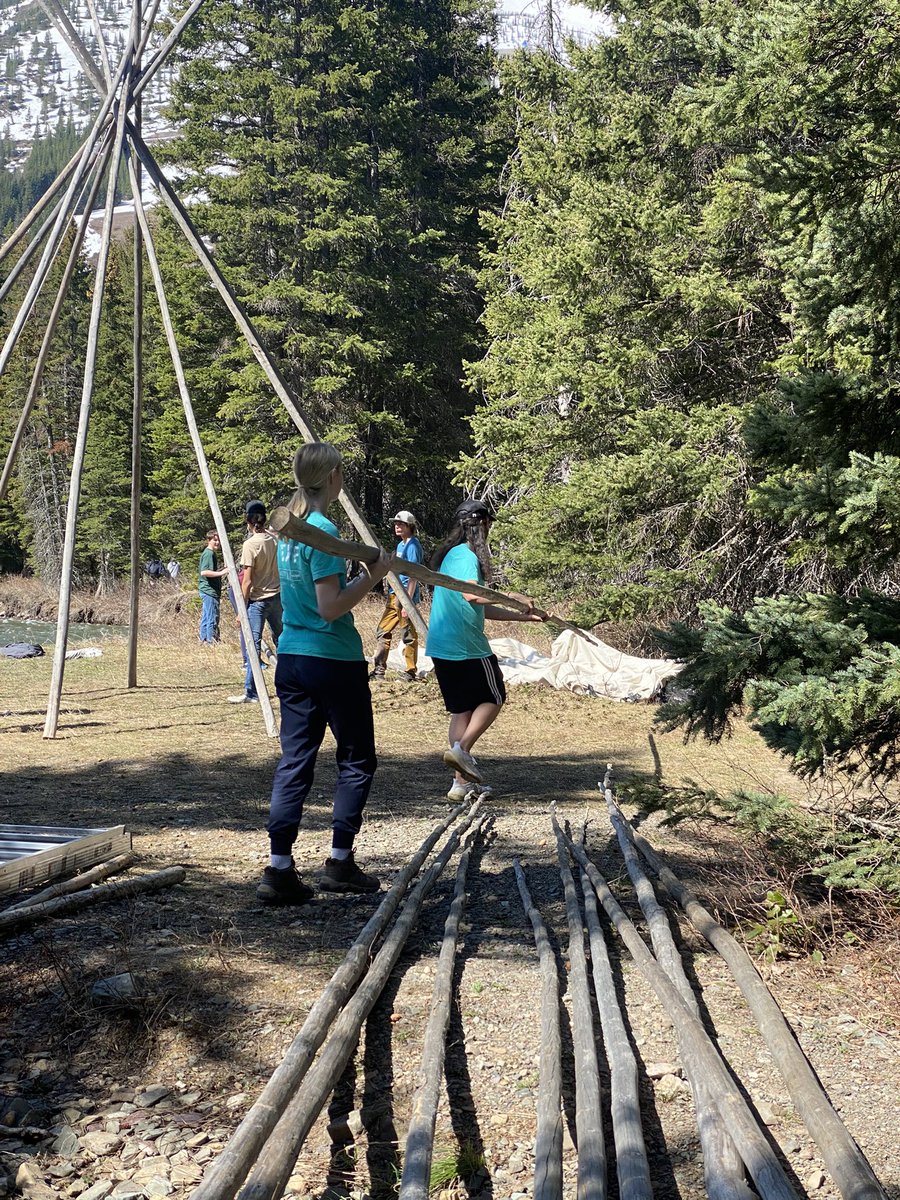 ULethbridgeDE's tweet photo. This week our Outreach team is running a Landcamp with @LRSD_68 learning Traditional Ways of Knowing from our Elders and learning off the land. 

This morning we raised a Tipi with Blackfoot teachings ❤️❤️

 #instem @ActuaCanada @UofLArtsci @uLethbridge #STEM https://t.co/6btc3OoZtB