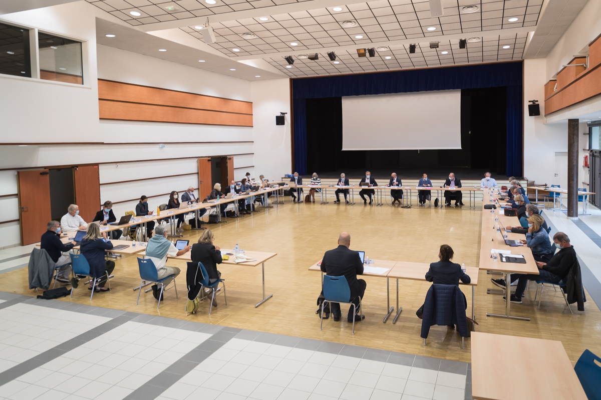 🔔Prochain Conseil communautaire 📆 Jeudi 11 mai à 19h30.  L'ordre du jour sera bientôt disponible dans l'agenda 👉bit.ly/3mO8Yoo