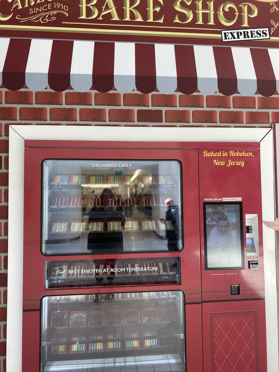 mel_anie31's tweet photo. @DavidZabinsky It’s in Canada too! https://t.co/aFJUTrZ8WT