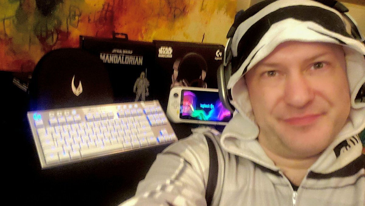 DJBluePDX tweet media