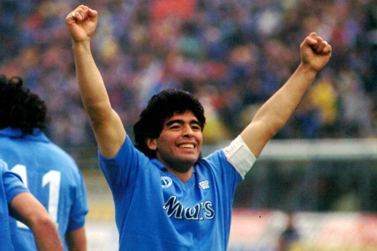 Argentina 2022 🇦🇷
Napoli 2023 👕

Fuiste vos, ¡lo sabemos! 🙏 #DiegoEterno