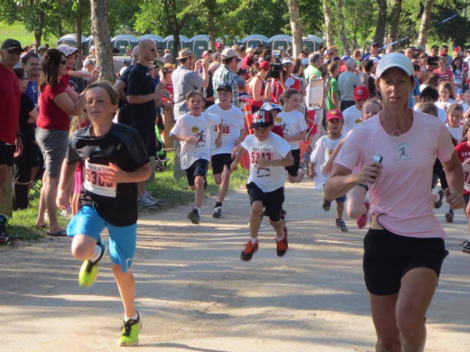 The runt run is back! Register your lil' Jawger for the short run before the main event!
Registration is $10-register at moosejawg.com
Race Directors Andrea and Dawn are excited to get your lil' ones started on the road to good health! <a href="/Moose/">مصطفى محمد شعيب</a> Jaw Health Foundation
