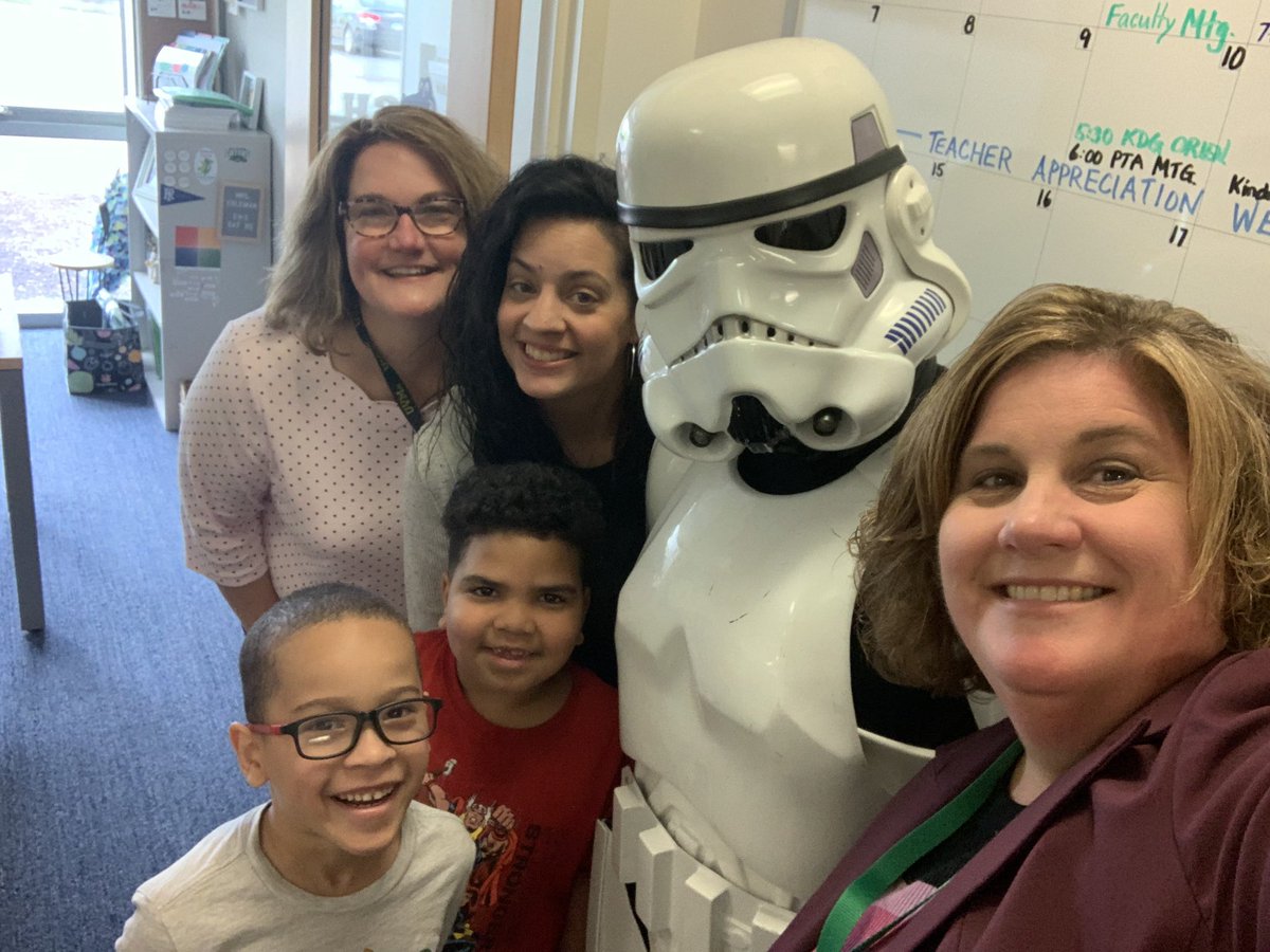 Best part of my day was by far having a selfie taken with our very own GHS Storm Trooper! May the 4th Be With You! ✨💙🛸🐊<a href="/GHillsGators/">Greene-Hills K-8 School</a> <a href="/BristolCTSchool/">Bristol Public Schools</a> <a href="/starwars/">Star Wars</a> @TerryGrantGH