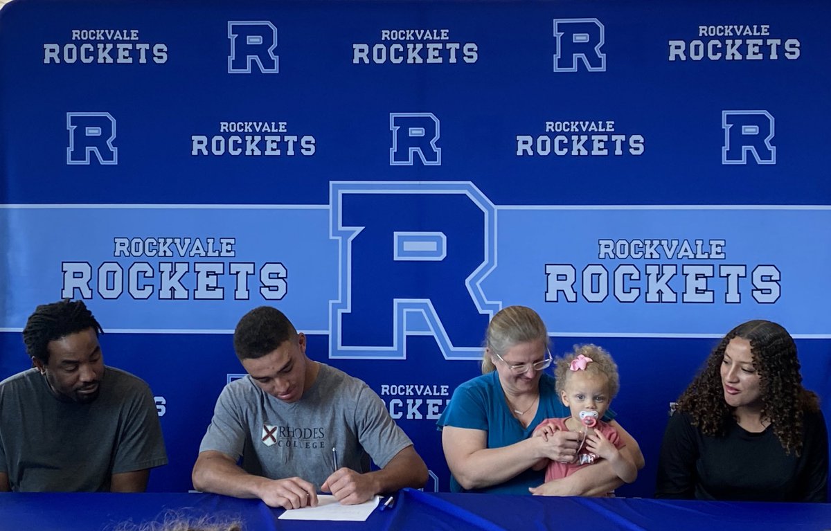 Rockvale_FB's tweet photo. Congratulations to @RobbieDaniel390 for signing today to continue his academic and athletic career with @RhodesFootball We are all proud of you and excited for your future! 

#RocketsUp🚀 #FAMILY #Rocket4Life https://t.co/jqc72pZvi2