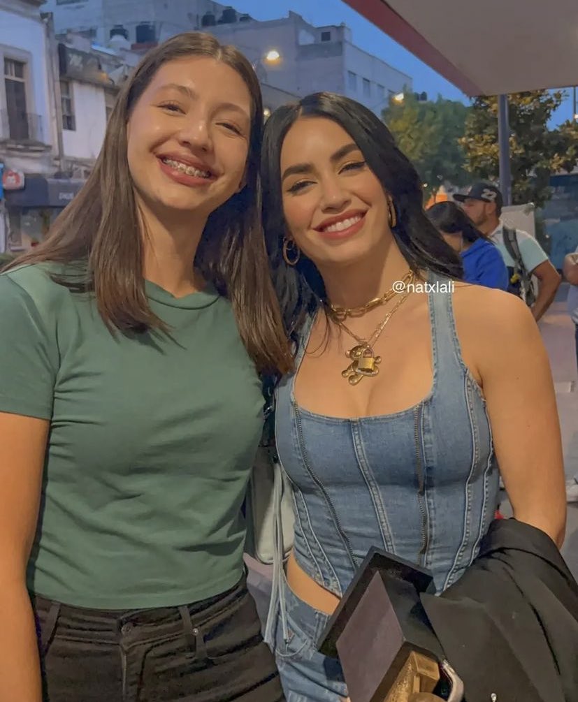lalinoticias1's tweet photo. #LaliConFans en Mexico π²π½π
.
.
#lali #laliesposito #lali2023 #lalimusica @lalioficial https://t.co/e0IZE1VLhg