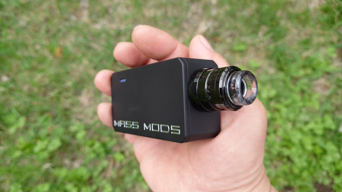 CebrjowHwScHCkj's tweet photo. 皆さんおはよっチェ😆👍今日も宜しくご安全に🙇💦 #UA2 21700 MOD + #AXIALrda + #WildTip810 😋💦 #VAPE #vape好きな人と繋がりたい #VAPE好きと繋がりたい #VAPE初心者 #UnicornVapesInc #massmods https://t.co/FkXpcu3byp