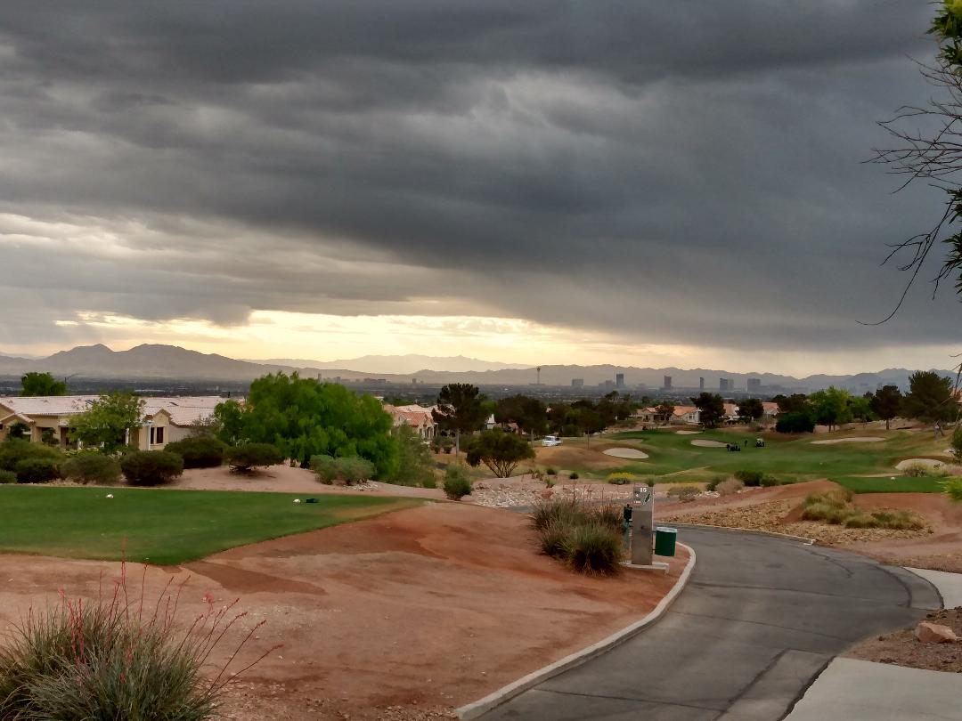 ElissaShakal's tweet photo. #Cloudy, cool, rain, even a bit of thunder on this mornings #walk through #SummerlinLV.  The #sky and #mountains were quite #beautiful.  Good walk, got in 8.40 miles!  #walking #DailyExercise #MorningWalk #LasVegas https://t.co/8JPUqDEf6h