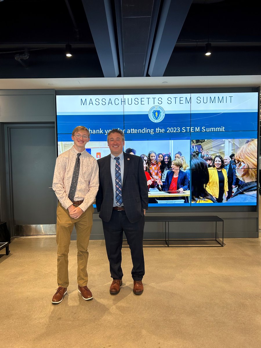 UxbHSPrincipal's tweet photo. Had a great time today presenting at the #MassSTEMSummit, led by @KimDriscollMA &amp; @MassEducation Secy. Tutwiler! We continue to find ways of #ReimaginingHighSchool at UHS, and having students like Mason there to share his experiences was all the more validating! https://t.co/aNNSWPjbgT