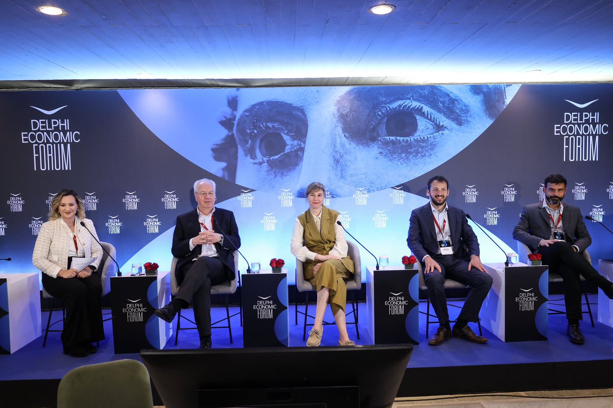 fdoulgeri's tweet photo. Interesting panel discussion topics during the @DelphiEconForum. We discussed misinformation and the media and energy security ✅ https://t.co/MMWYUsSlgE