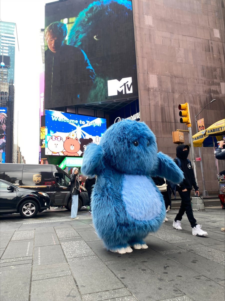 MTV's tweet photo. Bumped into the #SadBlueMonster from @edsheeran's #EyesClosed music vid right outside the office &amp; had to watch it on the big screen together 💙 https://t.co/AIMV8sPqb5