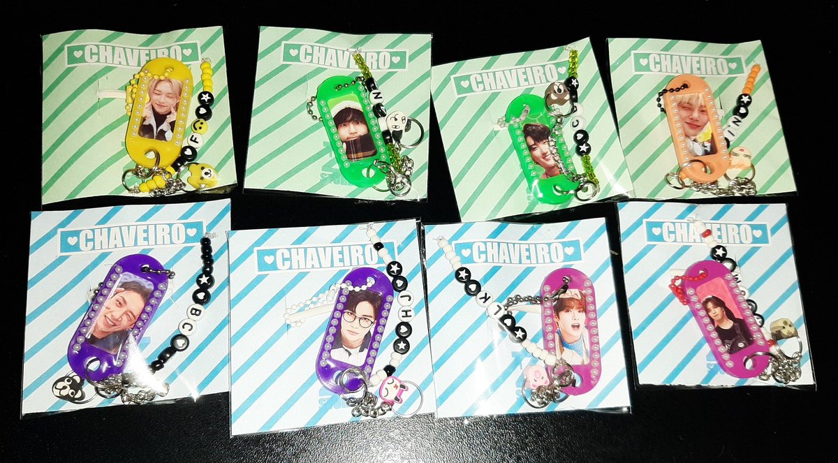 Os chaveiros dos meninos do Stray Kids já estão prontinhos para o evento dia 13 de Maio (em Brasília)! 

Lembrando que fazemos esses mesmos chaveiros (com qualquer tema) por encomenda por 15,00 + frete ou pela Shopee!
