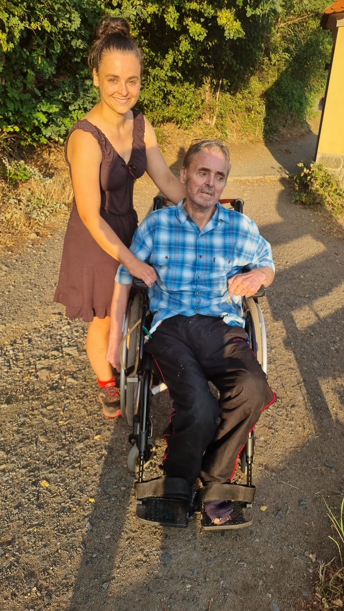 MarionFiedlerTN's tweet photo. This is my Dad and tomorrow I have to help put him in the ground - after a long illness his bravery came to a halt and he has now been called home. I will sing him my best songs. 

RIP, Dad! I love you.

https://t.co/5TXjQMWtfn https://t.co/2BPc5r2bSx