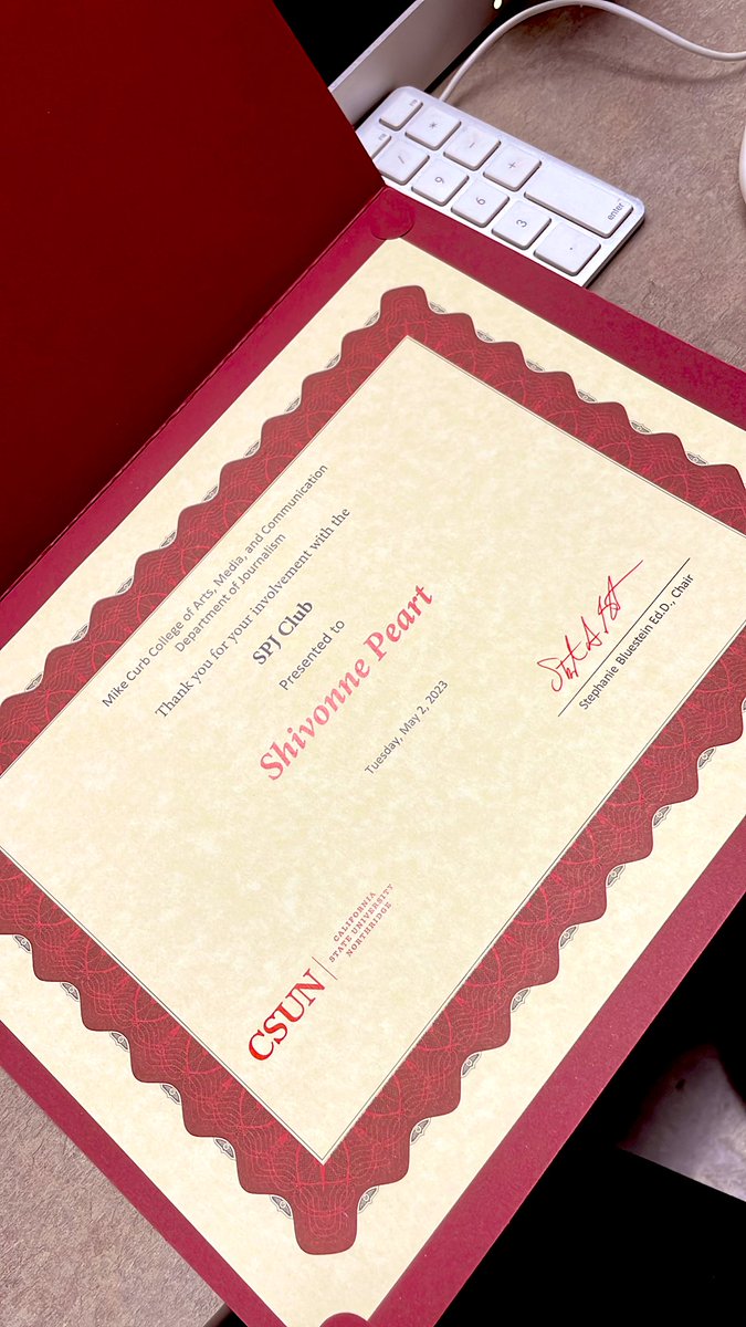 shivonnepeart's tweet photo. Thank you @CSUNJournalism I had so much fun being president of @SPJCSUN https://t.co/oyzNjshCjg