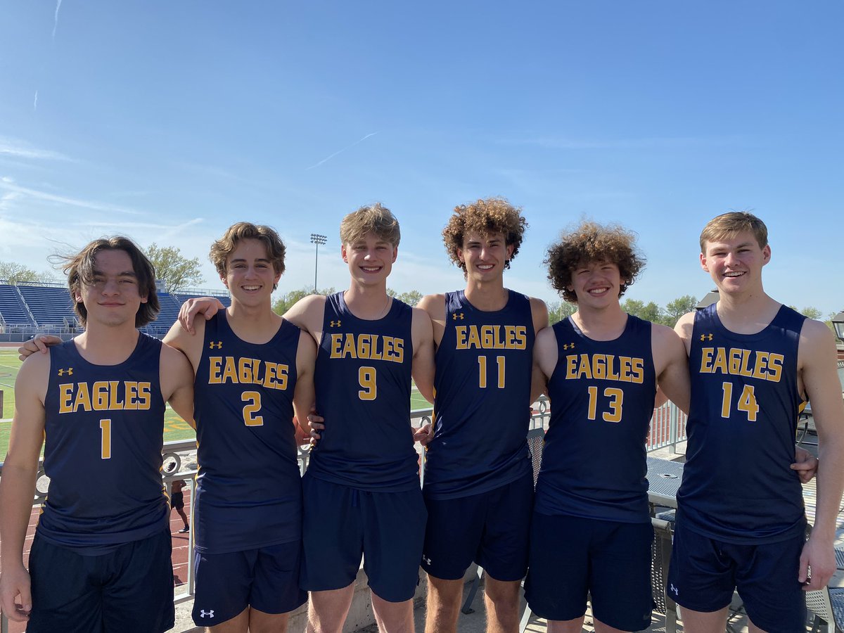 SENIOR NIGHT TOMORROW! 🦅🏐Join us as we wrap up our regular season against Carroll! Senior recognition will take place between the JV and Varsity games. 

Tickets: walnuthillseaglesathletics.com/partner/28/eve…