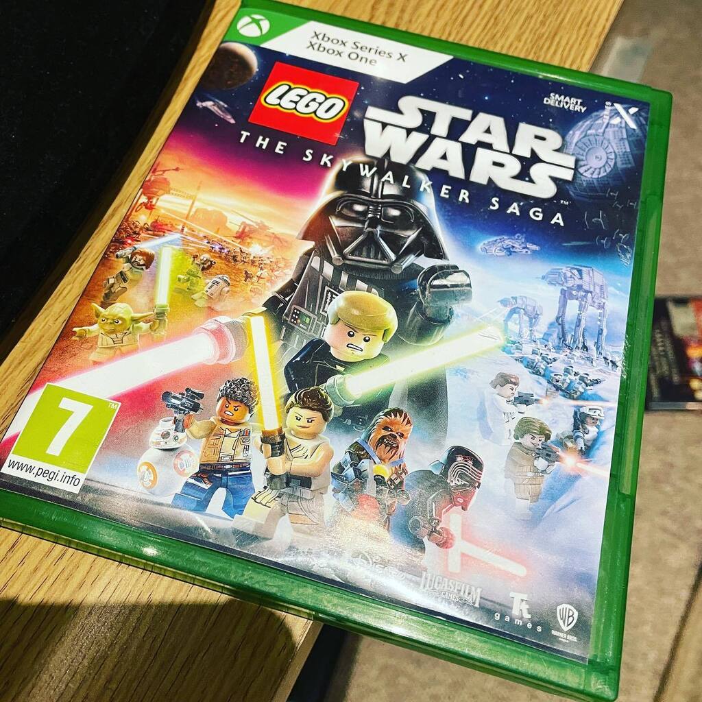 Marked #maythe4th by playing a #legostarwars game with @mottlegrimes #maythefourthbewithyou #mtfbwy instagr.am/p/Cr1lZavoo0P/