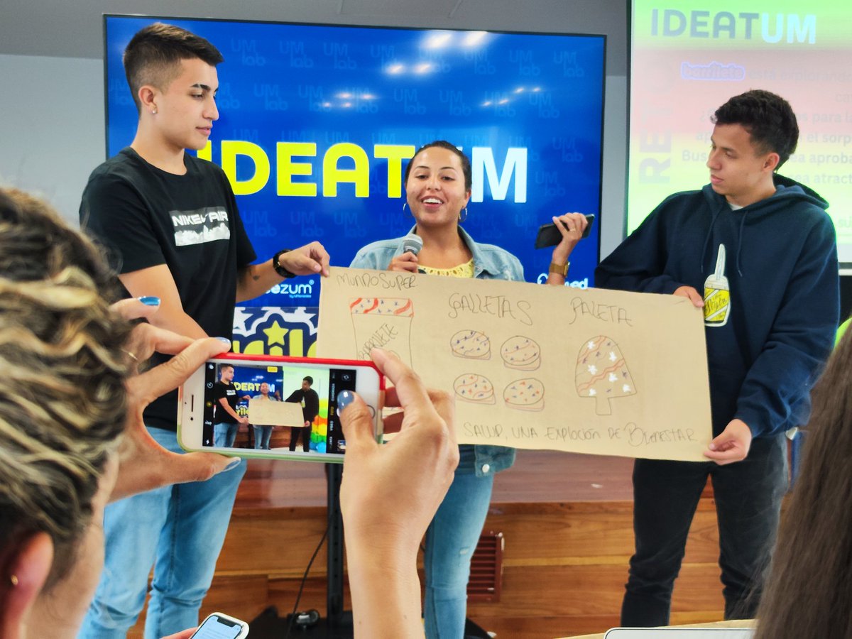 umanizales's tweet photo. #Ideatum
Muchas creatividad y productos innovadores propusieron los estudiantes para la empresa @somos_super. Un espacio para plantear retos, soluciones y compartir experiencias que contribuyan a expandir los productos de Super ๐ https://t.co/5OAHYt4bH2