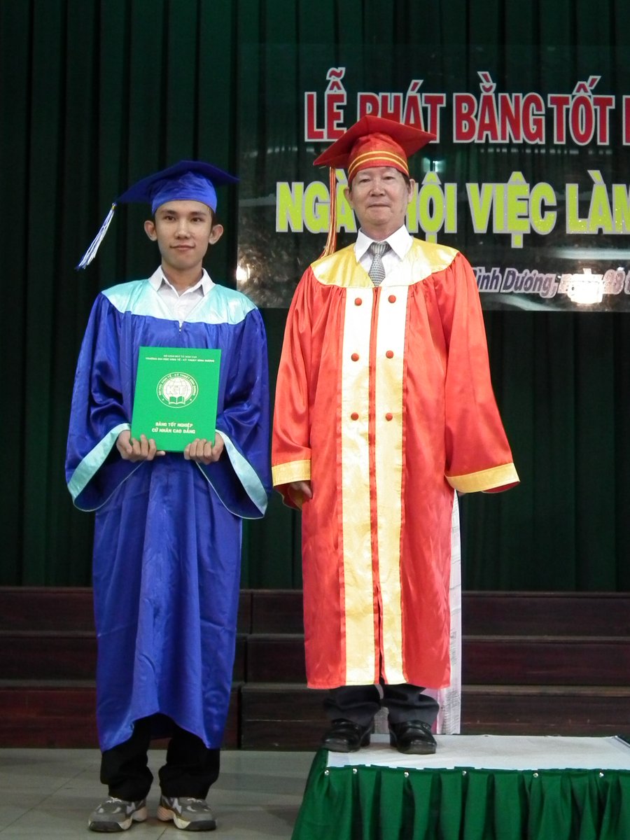 chaoban89999's tweet photo. #Hữu #Nhung #TNCĐ https://t.co/H0kPdG03Rx