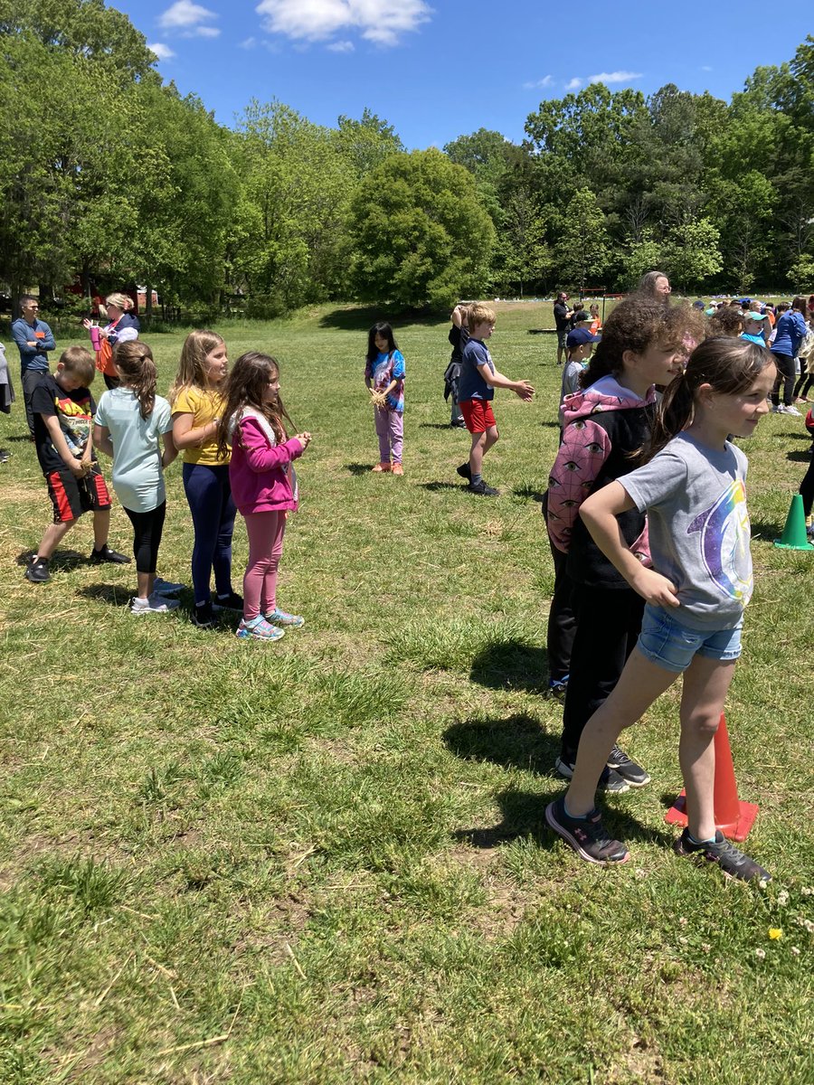 Kirsten Ross tweet media