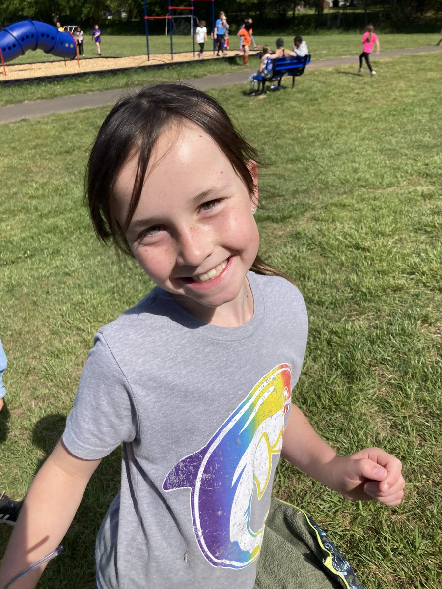 Kirsten Ross tweet media