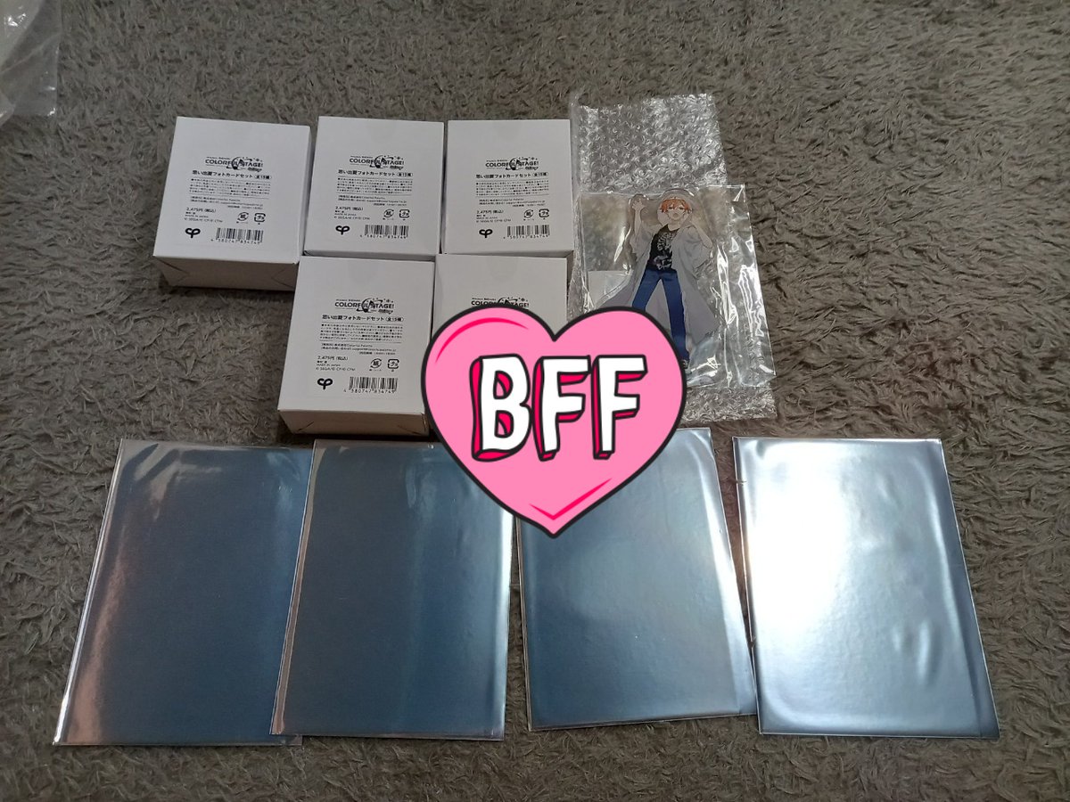 KalapTopup's tweet photo. Yang nanya merch kamifes sudah sampai ina ya 🙏 
Kecuali untuk Acyrlic Card dan Clearfile belum dikirim sama colopalenya (delay rilis) mohon bersabar yaa karena ini diluar kendali mimin juga https://t.co/YJi7TyYXL8
