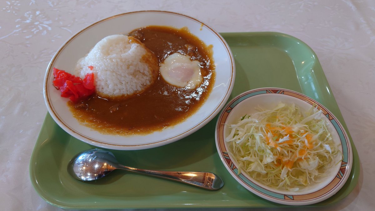 kuma_corocro115's tweet photo. ご来光カレー食ったら帰ろ https://t.co/bUHKyGH5bI