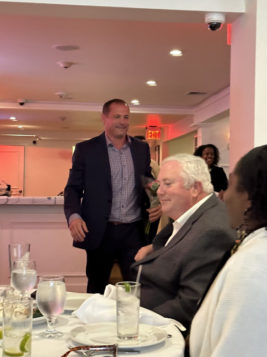 Maria Obiol tweet media