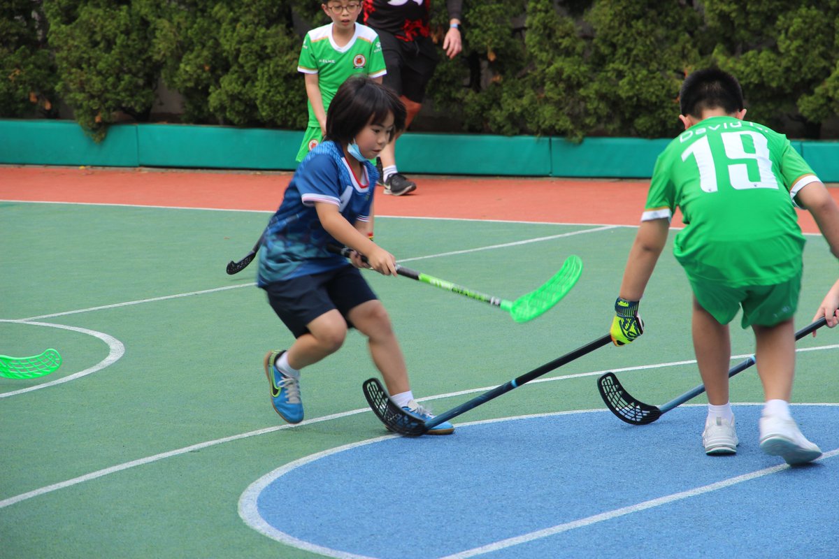 kingstonishk's tweet photo. Thank you to Coach Aron and the Think Tigers for a floor hockey game series this week @kingstonishk. It is wonderful to have competitive sports return to Kingston...
#internationalschool #pyp #ballhockey https://t.co/ovq27hS04k