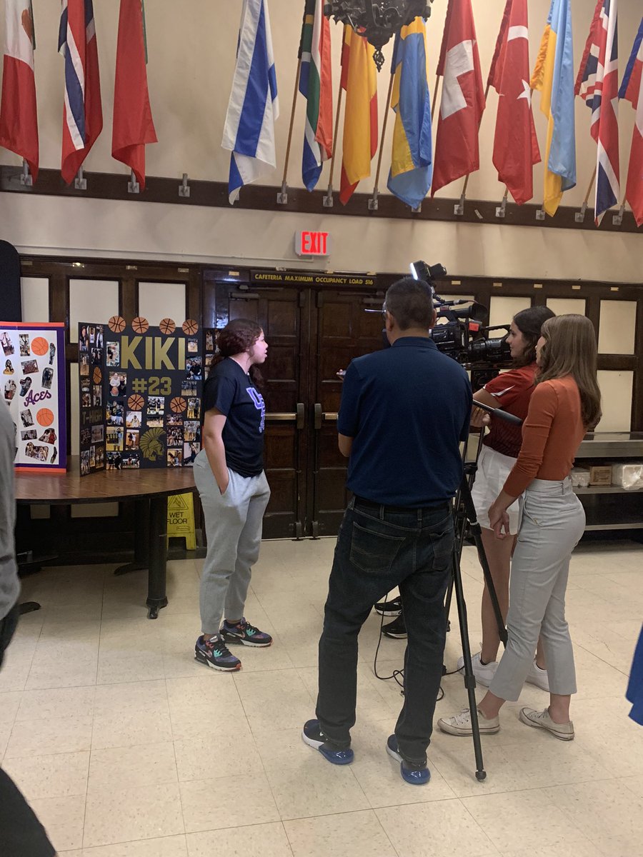 She sure is special. ☺️ We are so proud of you <a href="/kikiiismith/">kiki smith</a> <a href="/UEAthletics_WBB/">Evansville Women's Basketball</a>