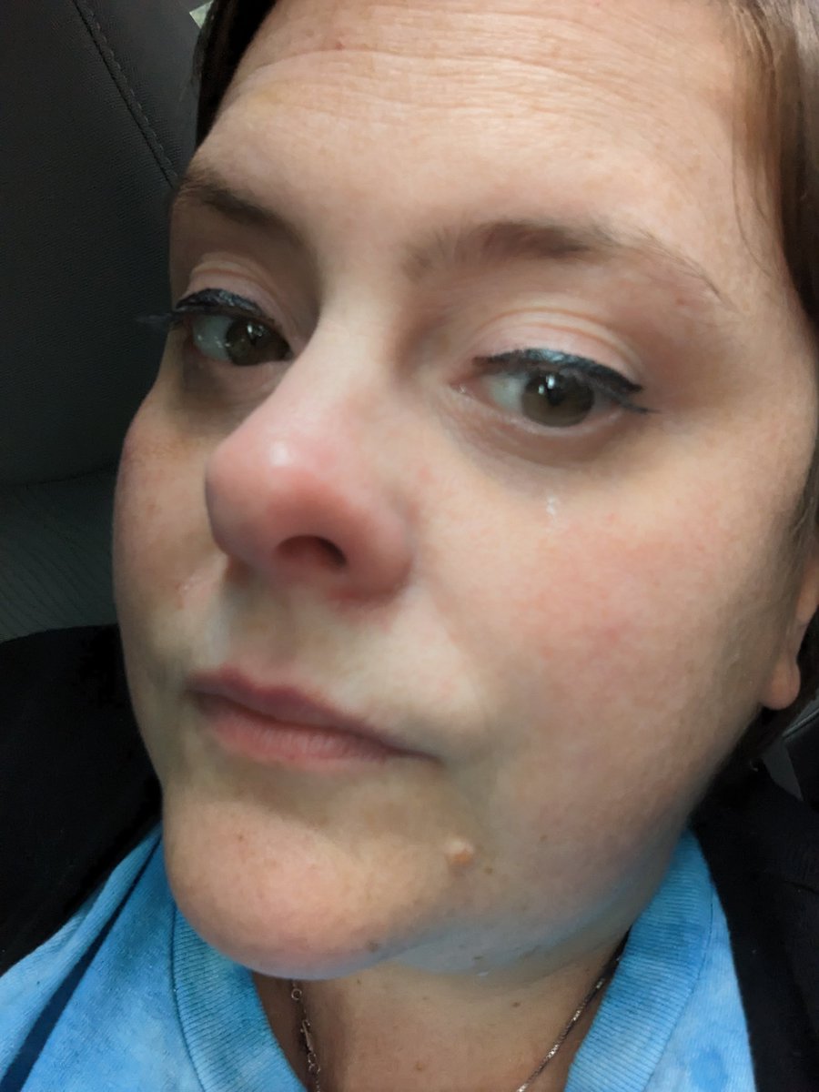 Life is hard but when I cry my <a href="/fentybeauty/">Fenty Beauty</a> eyeliner doesn't run.