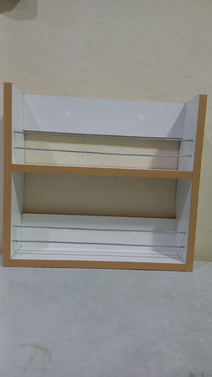 Se acerca el día de la Madre, y N0 tener alguna opción para Regalarle  algo y salir de lo común, Rosas, Pastel, Lociones, Cena en Familia, etc Si Ella es Amante de La Cocina, Posiblemente Usted Pueda Quedar Bien Con Este Lindo Detalle
Especiero en Melamina 
RT
#TodoEnMelamina