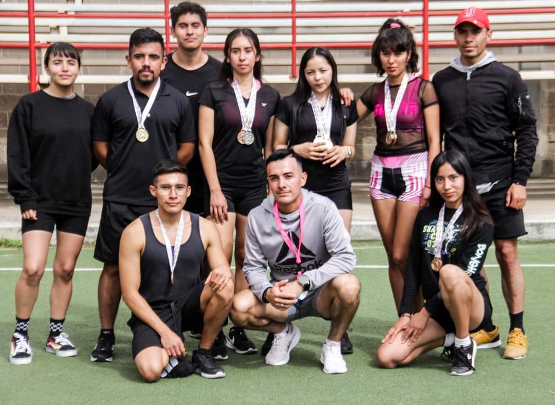 alta_tejeda's tweet photo. #ArvizuNoApoyaElDeporte  El presidente de Ixtapaluca, se comprometió con los deportistas y no cumplió 🚫🚫🚫 https://t.co/MeFar8O5Wu