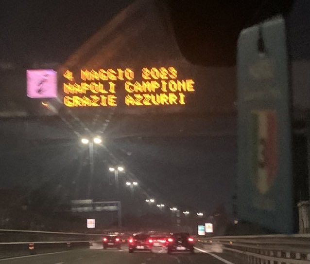 NoContextNapoli's tweet photo. https://t.co/r3pzJNwj1i
